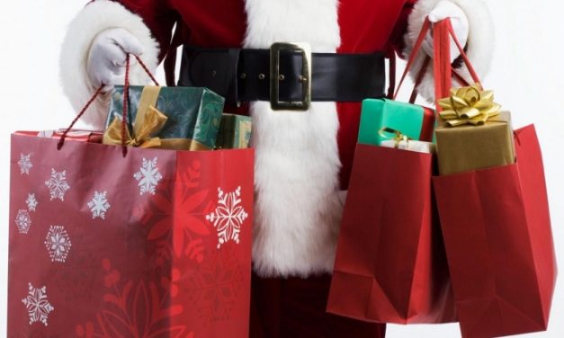 4 Tips for Spending Less This Holiday Season